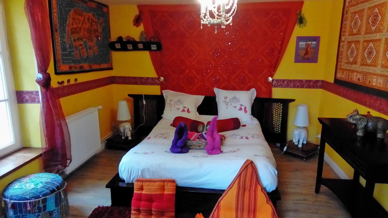 Bed and Breakfast O tour du monde à Cellettes  Extérieur photo